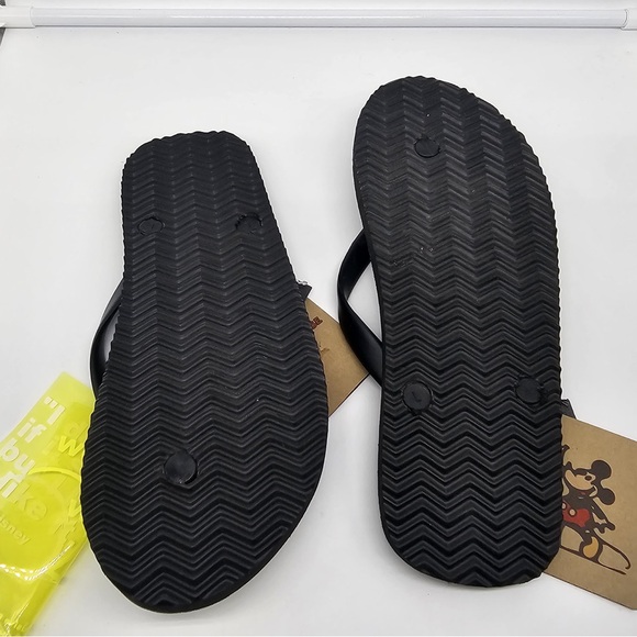 NWT GREYHOUND DESIGN X MICKEY MOUSE Black Flip Flops Men's sz 43 - Picture 6 of 6